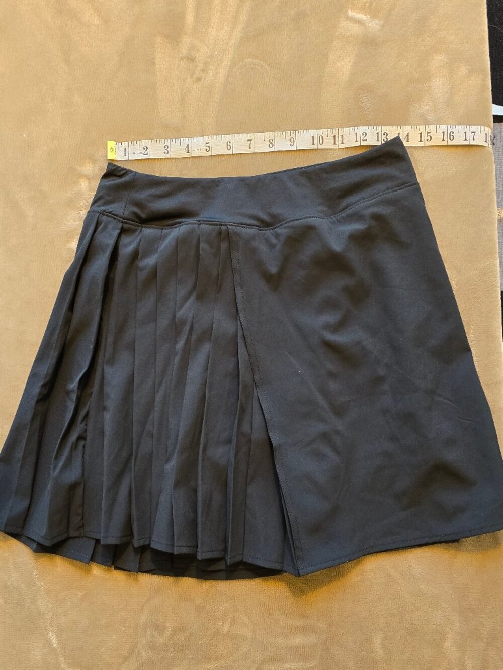 Lole black front pleat tennis skort size small